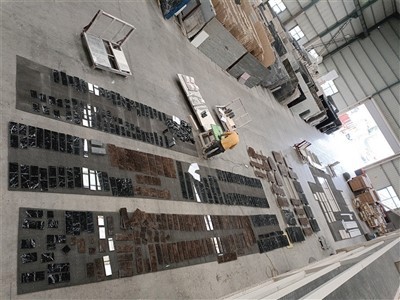 Tmavohnedé mramorové dlaždice Emperador